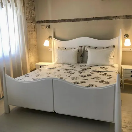 128a Inn