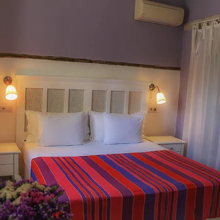 Πανδοχείο 128a 2*