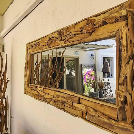 128a Inn